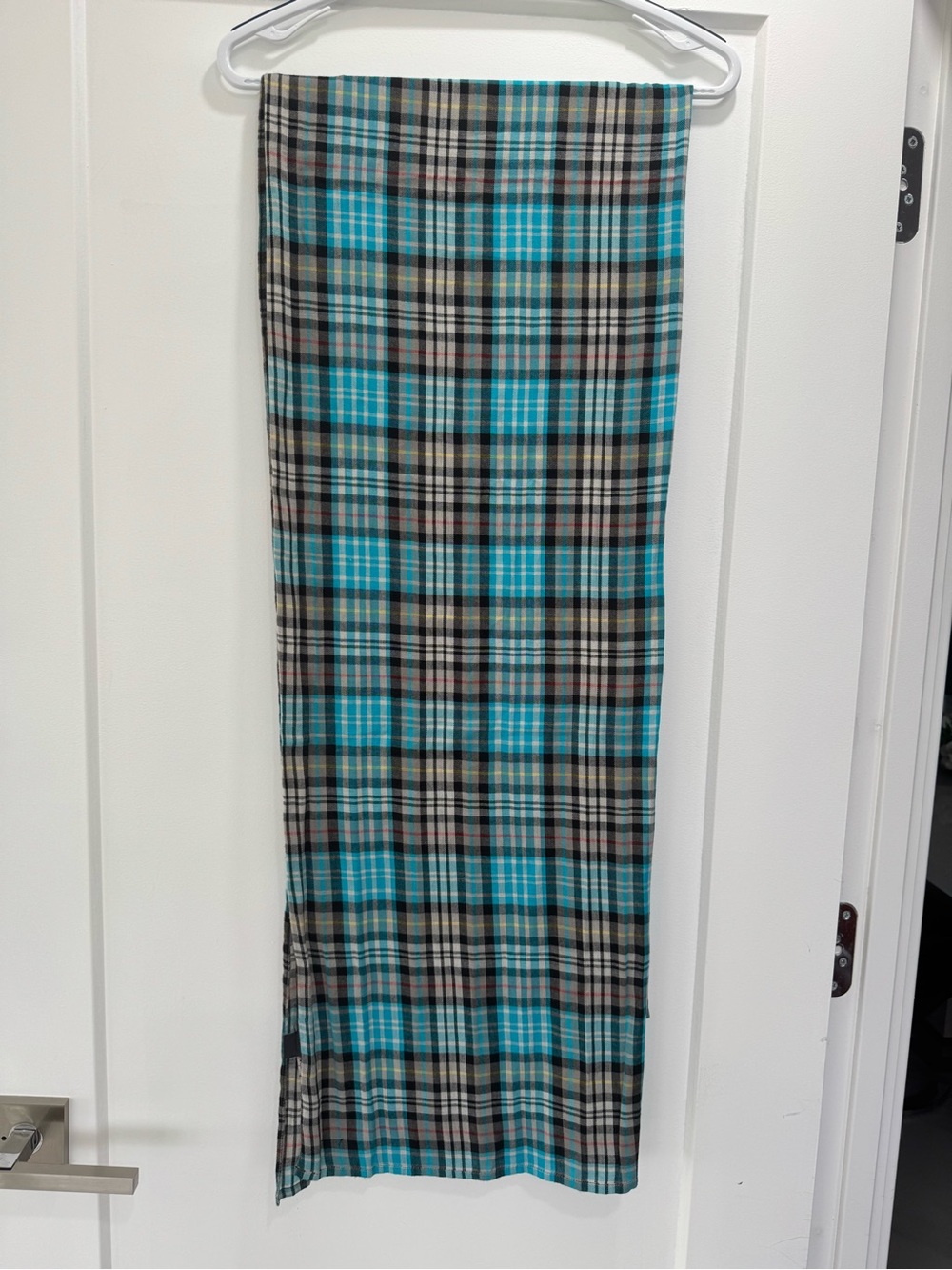 ARMANI EXCHANGE Soft Cotton Scarf  71”x29” in Turquoise, Black & White